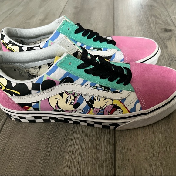 Women's old skool x Disney - Picture 3 of 7